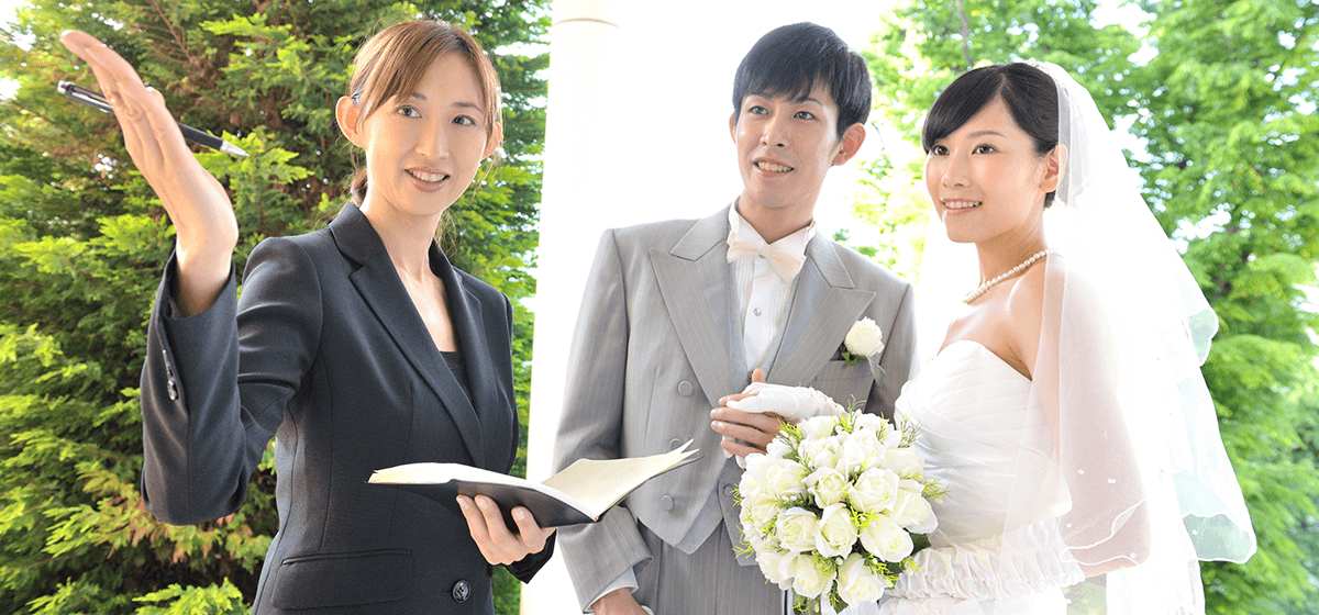 採用情報 今までが高すぎた結婚式を およそ半額で挙げる格安結婚式 公式